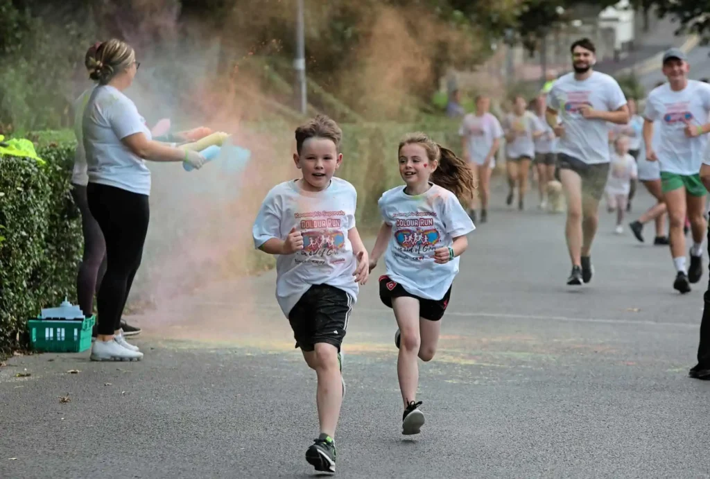 Inish_SuperValu_Colour_Run_(5)-1664272775385